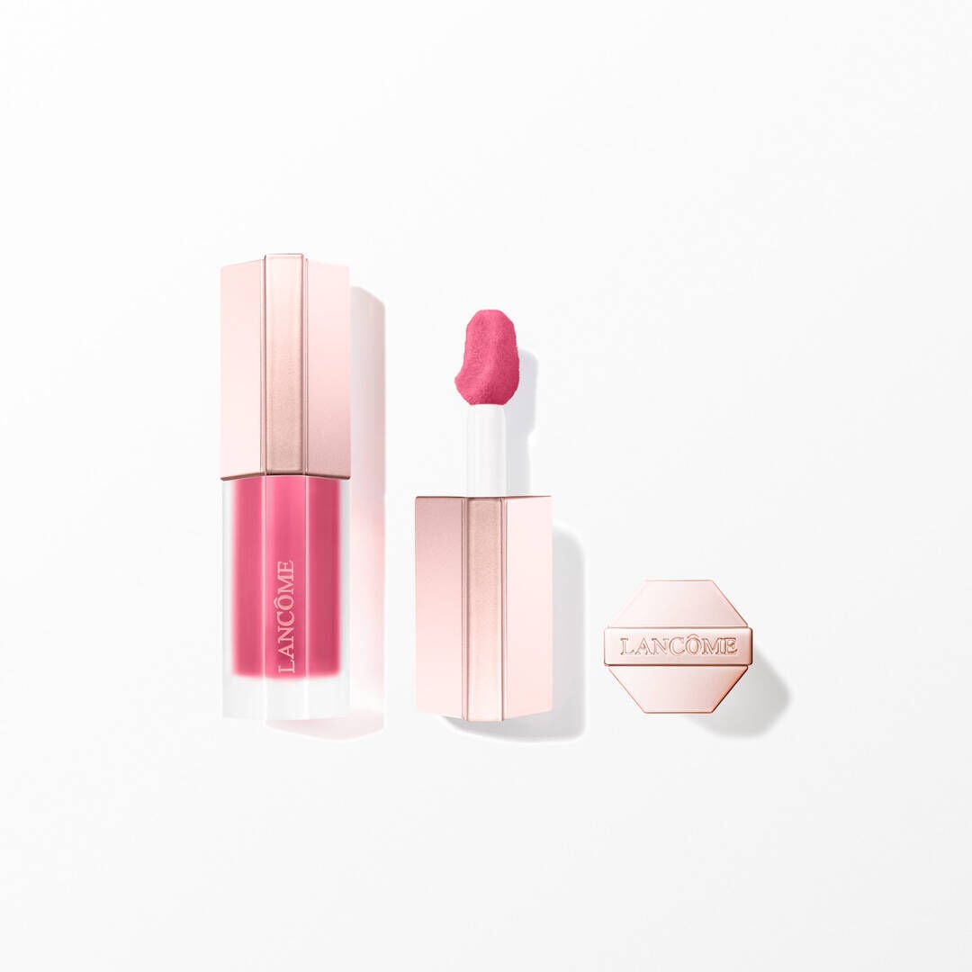 Batom aveludado vermelho Lancome cor 23 Cozy Berry