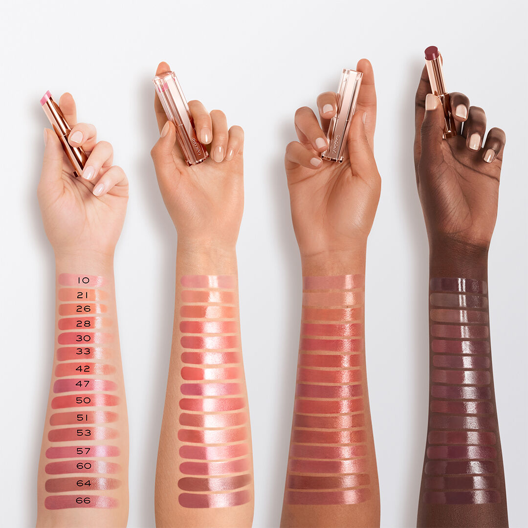 HIDRATANTE LABIAL COM COR LANCOME LIP IDOLE BUTTERGLOW COM ESQUALANO E CERAMIDAS