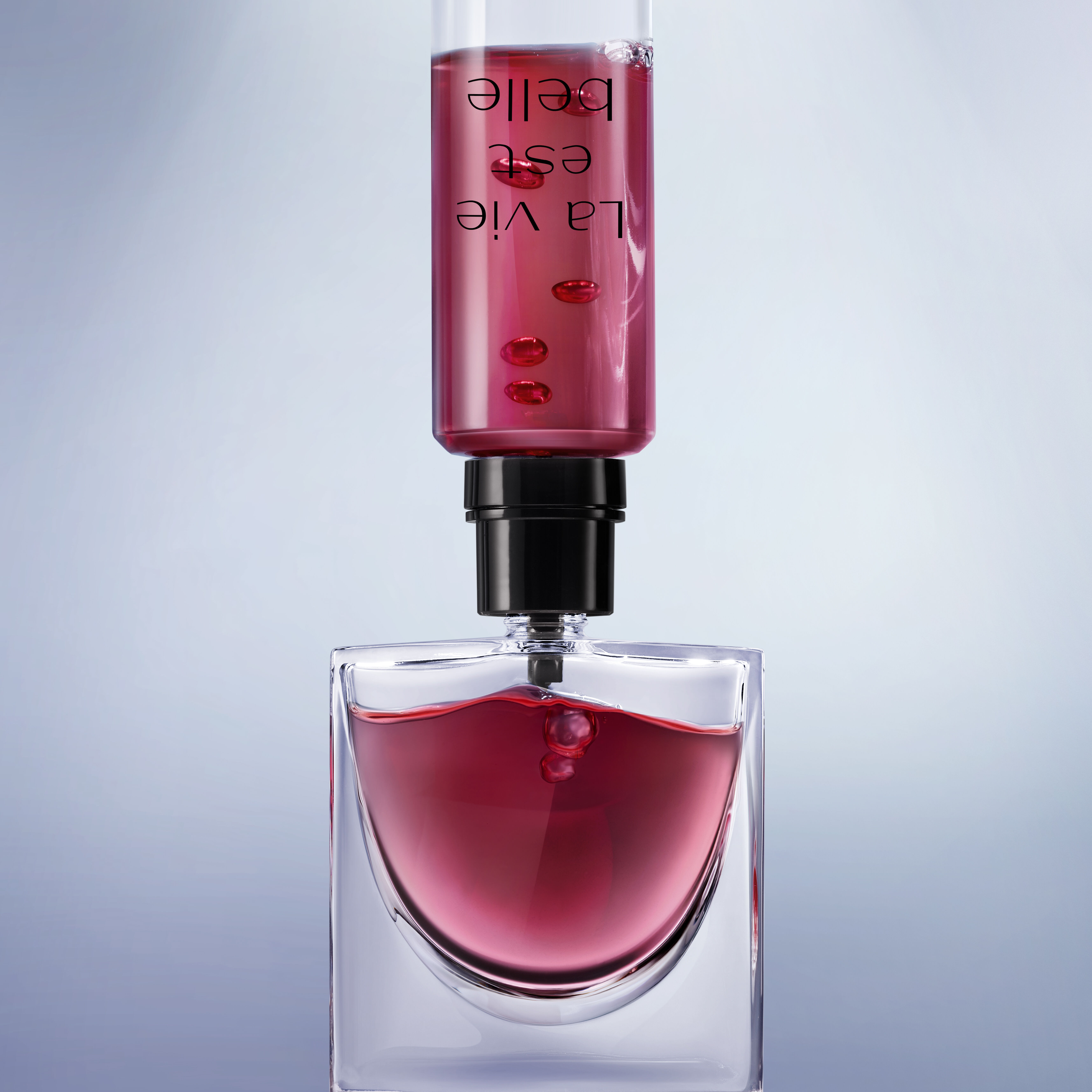 PERFUME FEMININO LA VIE EST BELLE L’ELIXIR