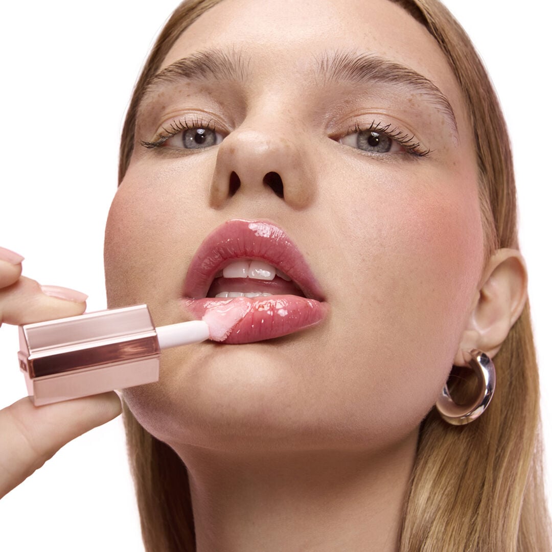 Uma boca mais chamativa e marcante com IDOLE JUICYTREAT de Lancome