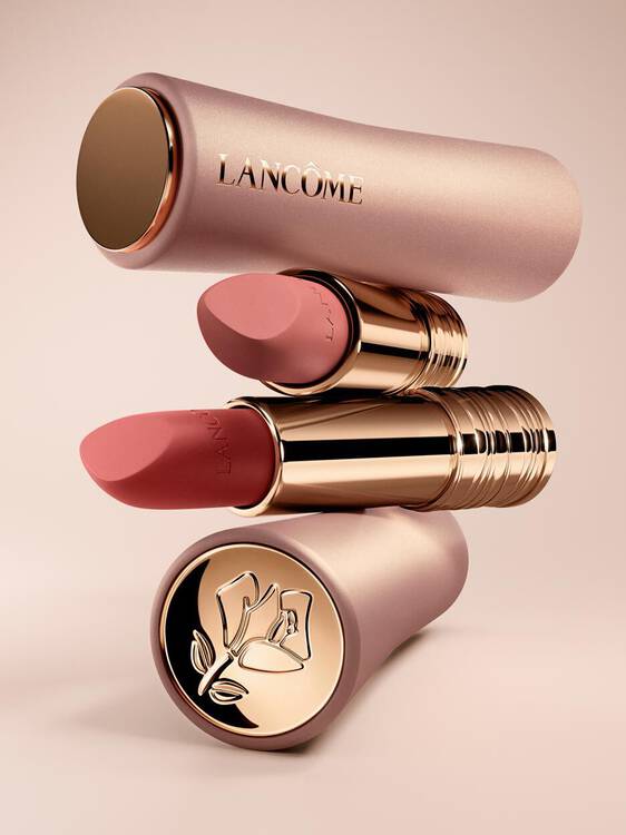 Batom aveludado que não é seco L’ABSOLU ROUGE INTIMATTE de Lancôme